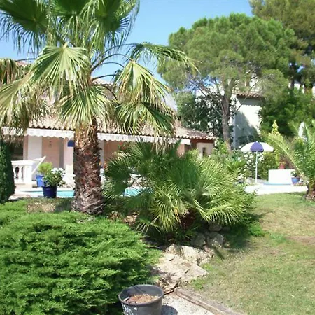 Luxurious In Rapha L With Jacuzzi Saint-Raphaël
