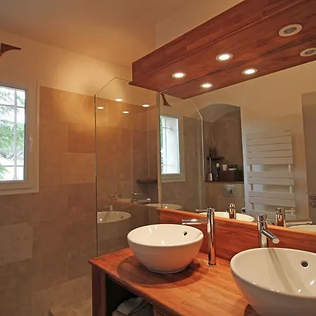 Luxurious Holiday Home In Saint Rapha L With Jacuzzi Σπίτι διακοπών Saint-Raphaël